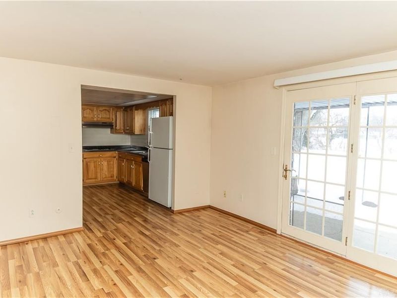 4536 Powell Road, Dayton, OH 45424 Photo 6