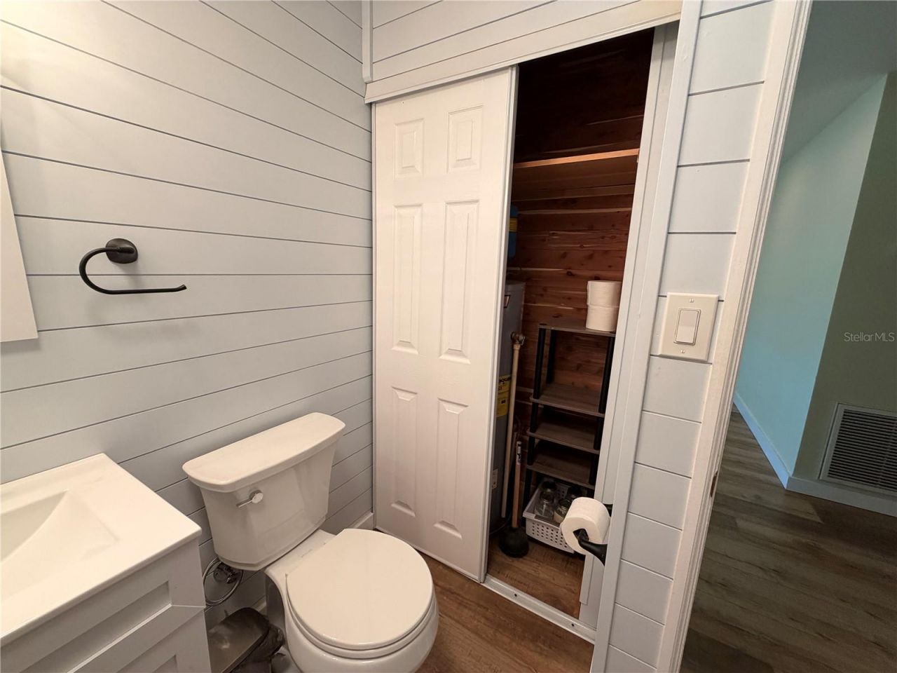 53706 Rivertrace Road, Astor, FL 32102 Photo