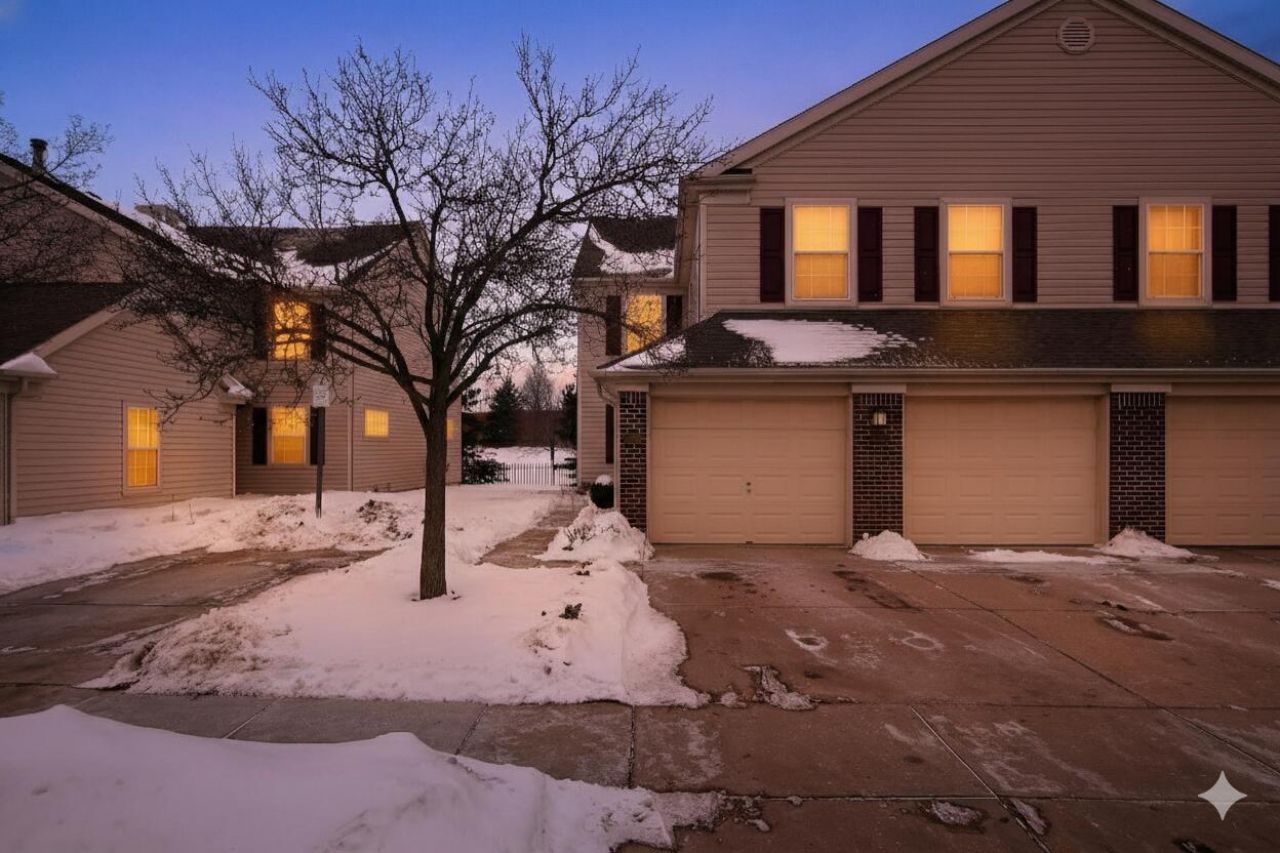 291 Victoria Drive, Dexter, MI 48130 Main Photo