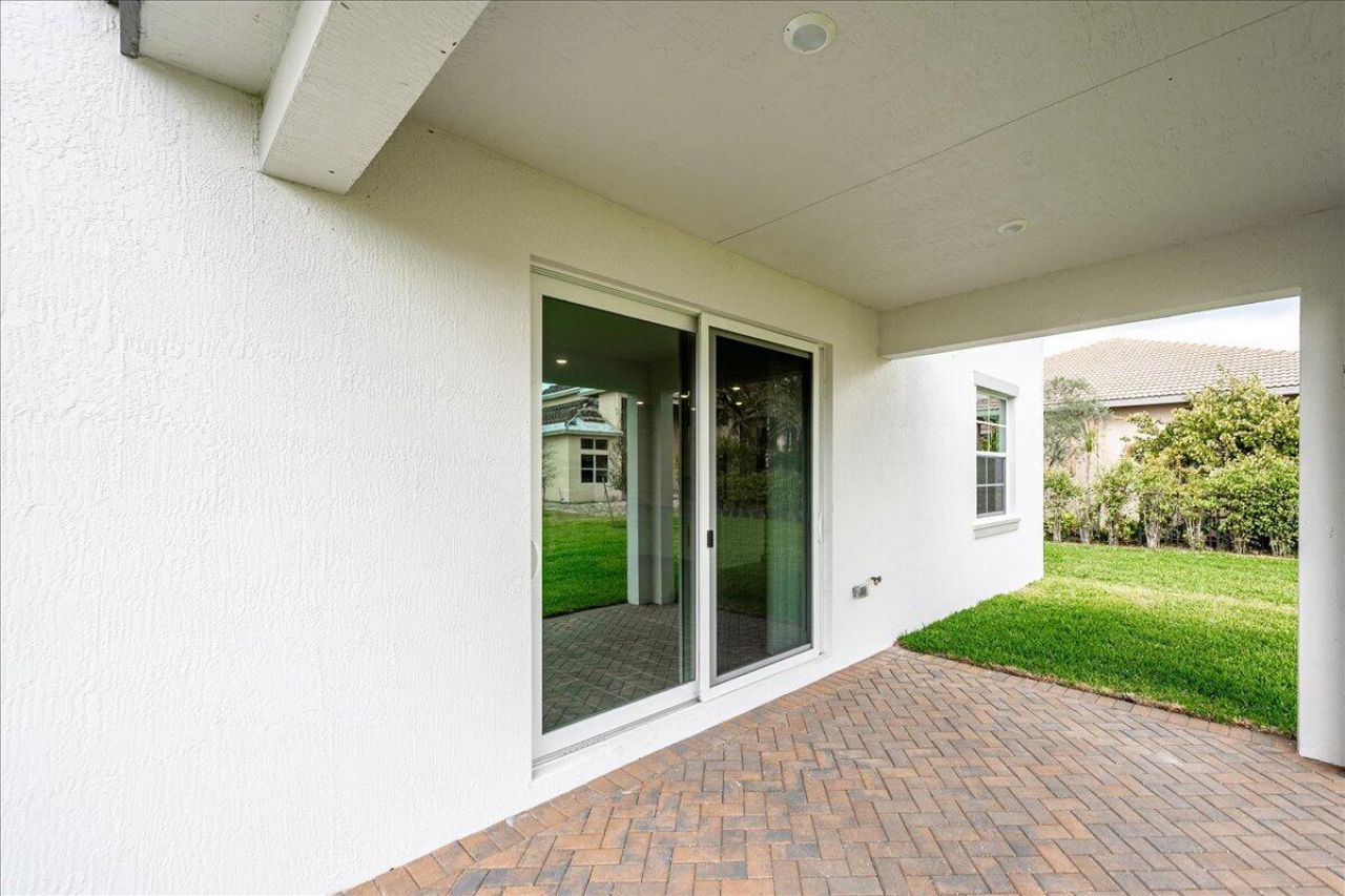 6778 Cobia Circle, Boynton Beach, FL 33437 Photo