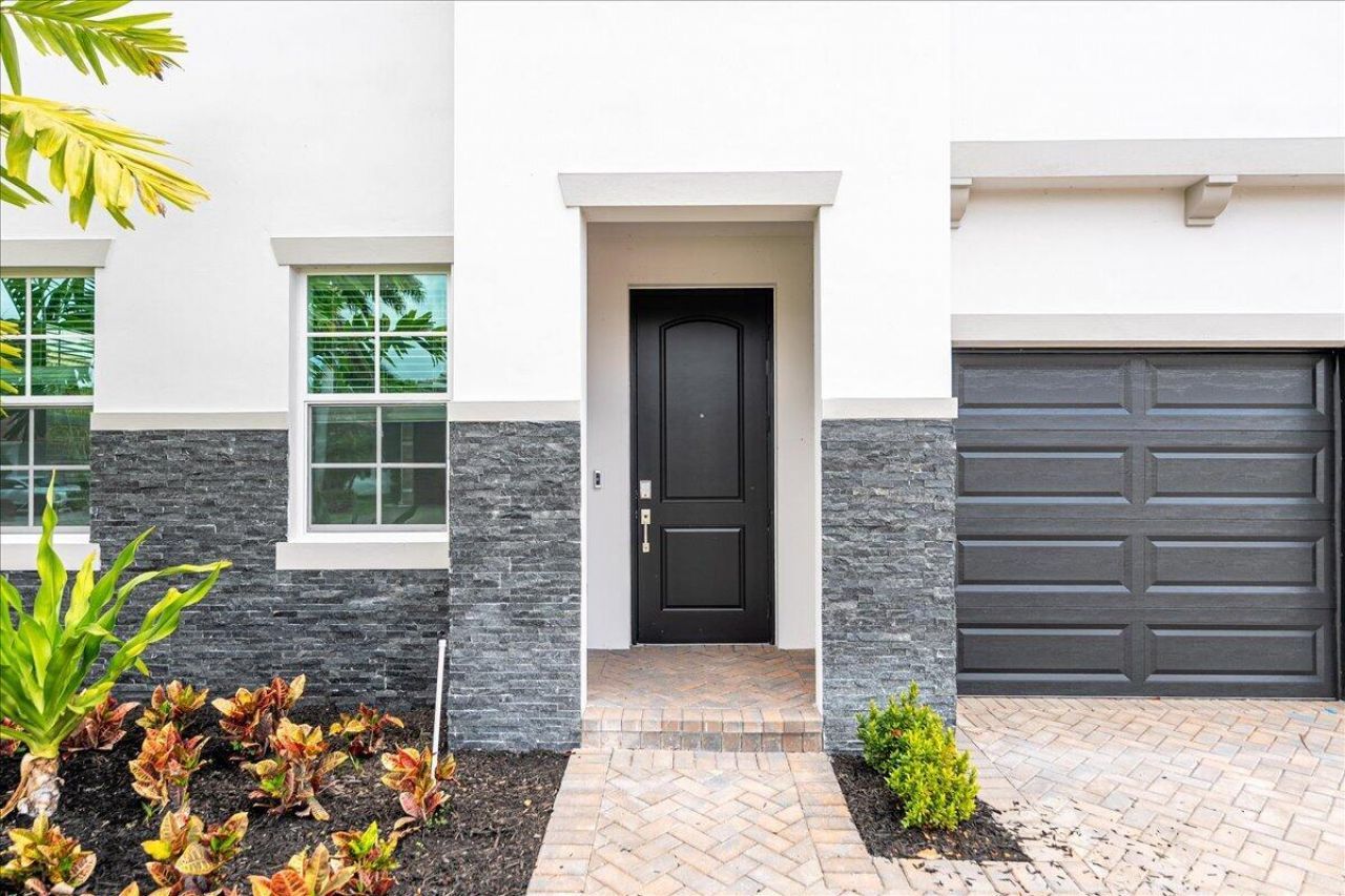 6778 Cobia Circle, Boynton Beach, FL 33437 Photo