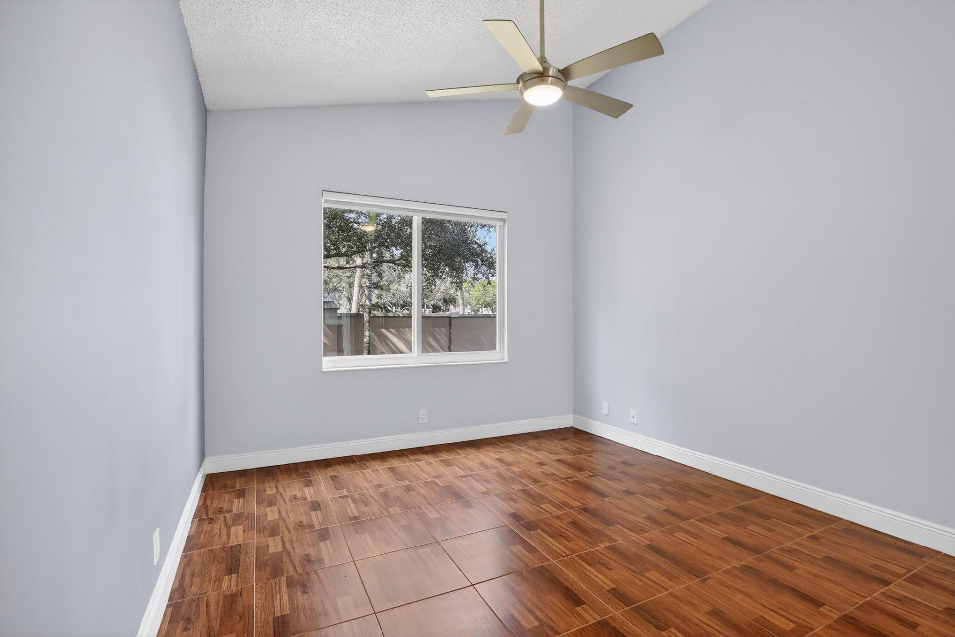 16695 SW 1st Street, Pembroke Pines, FL 33027 Photo