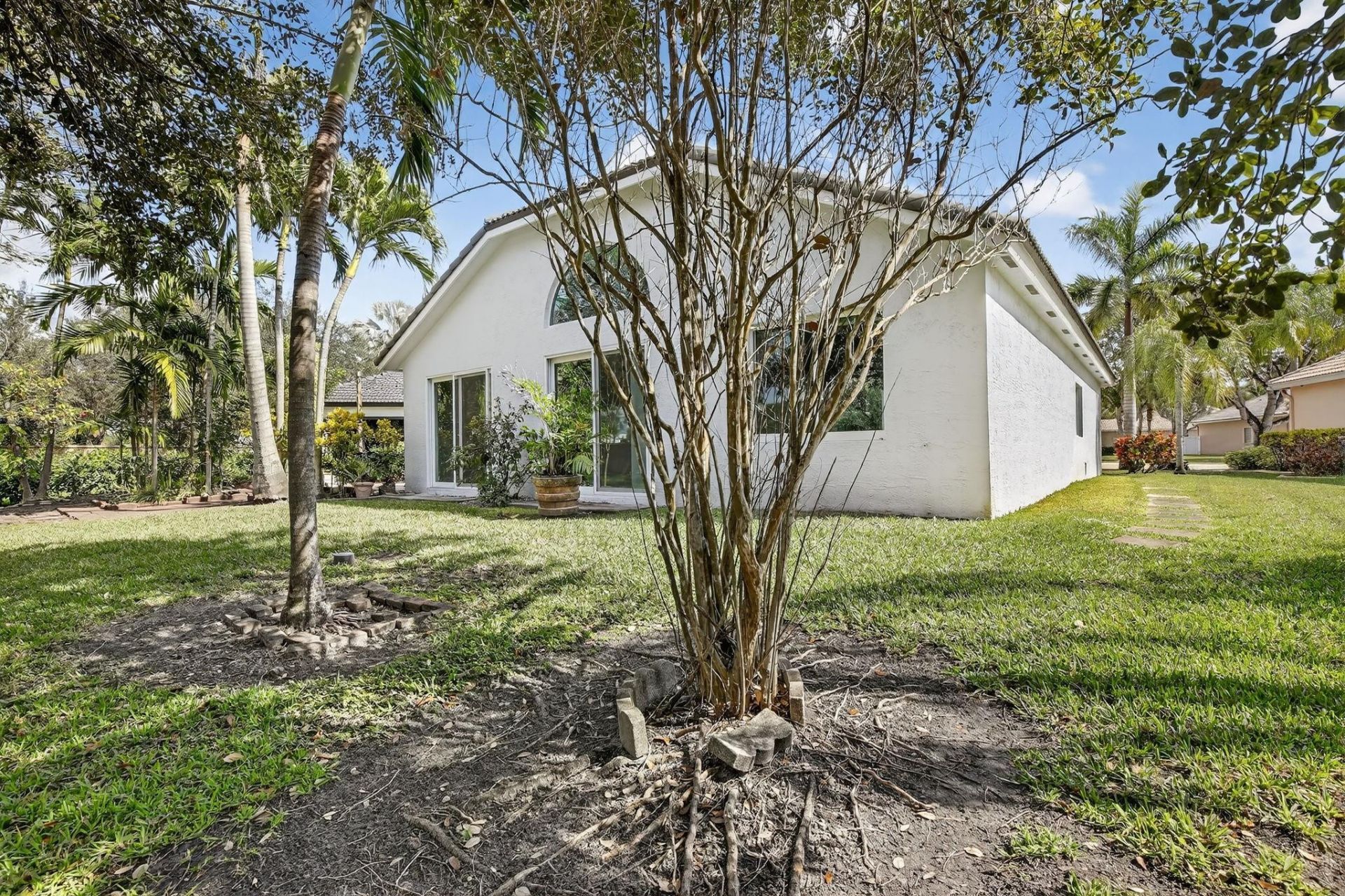 16695 SW 1st Street, Pembroke Pines, FL 33027 Photo