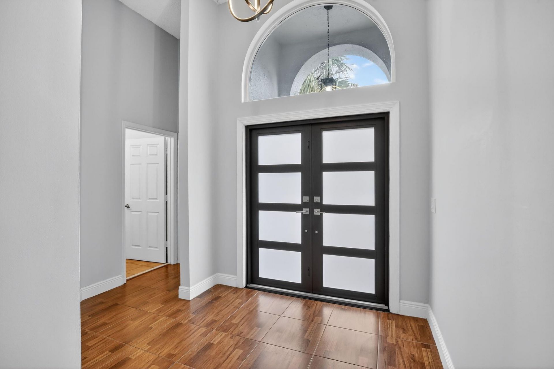 16695 SW 1st Street, Pembroke Pines, FL 33027 Photo