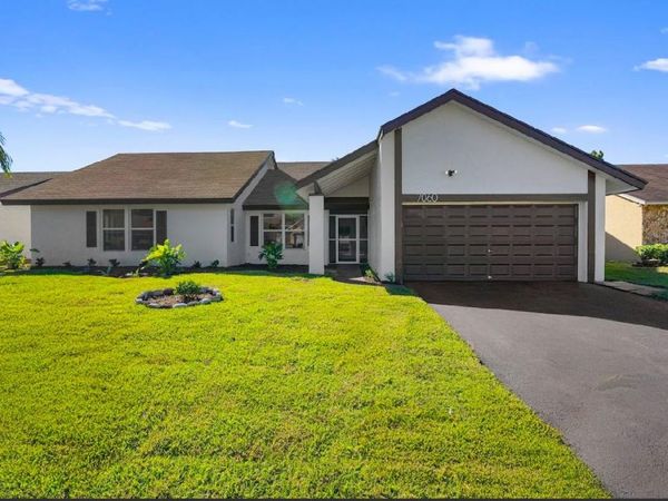 7060 NW 47th Place, Lauderhill, FL 33319