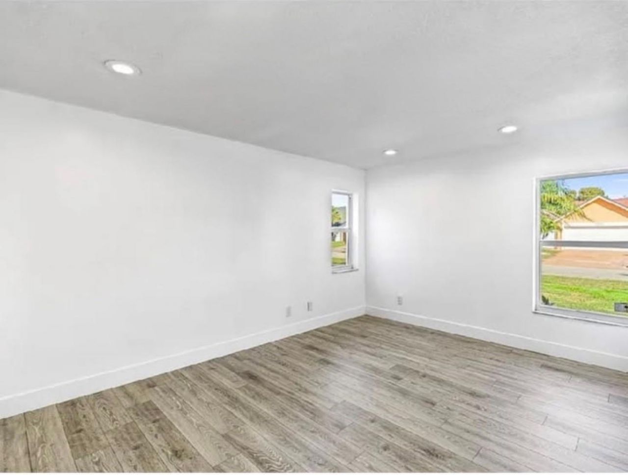 7060 NW 47th Place, Lauderhill, FL 33319 Photo