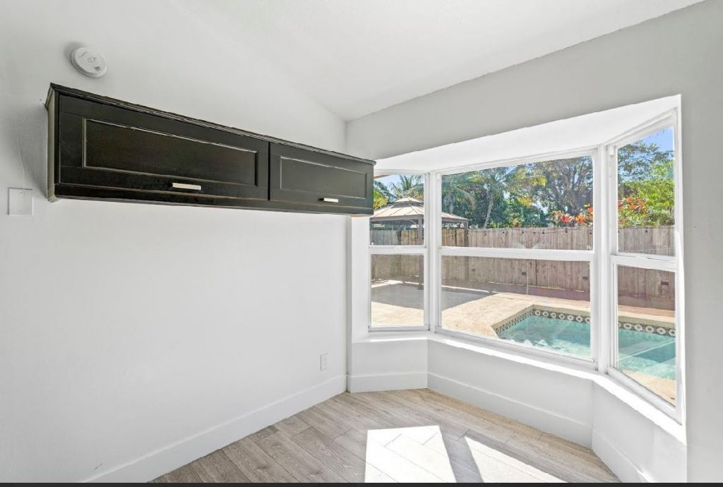 7060 NW 47th Place, Lauderhill, FL 33319 Photo