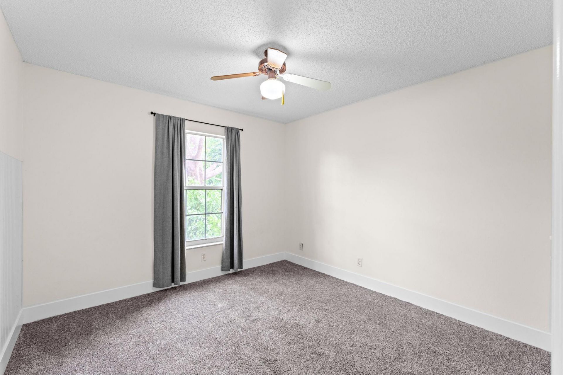 4700 SW 199th Avenue, Southwest Ranches, FL 33332 Photo