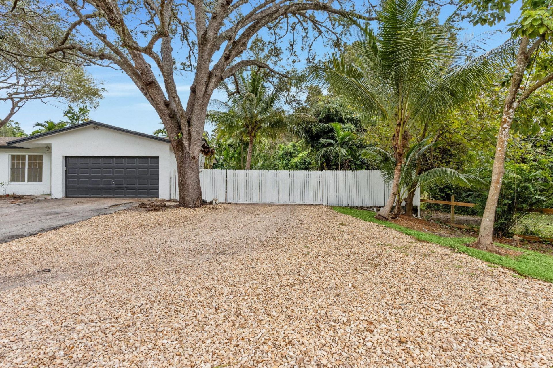 4700 SW 199th Avenue, Southwest Ranches, FL 33332 Photo