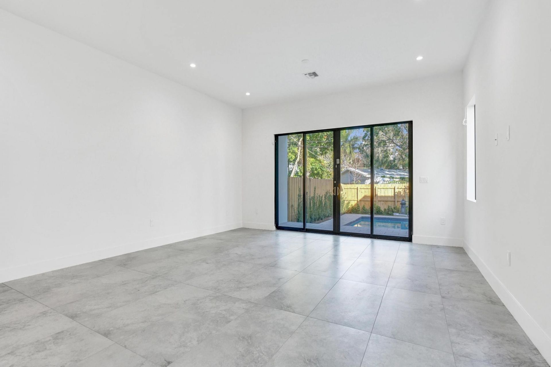 604 SW 7th Avenue, Fort Lauderdale, FL 33315 Photo