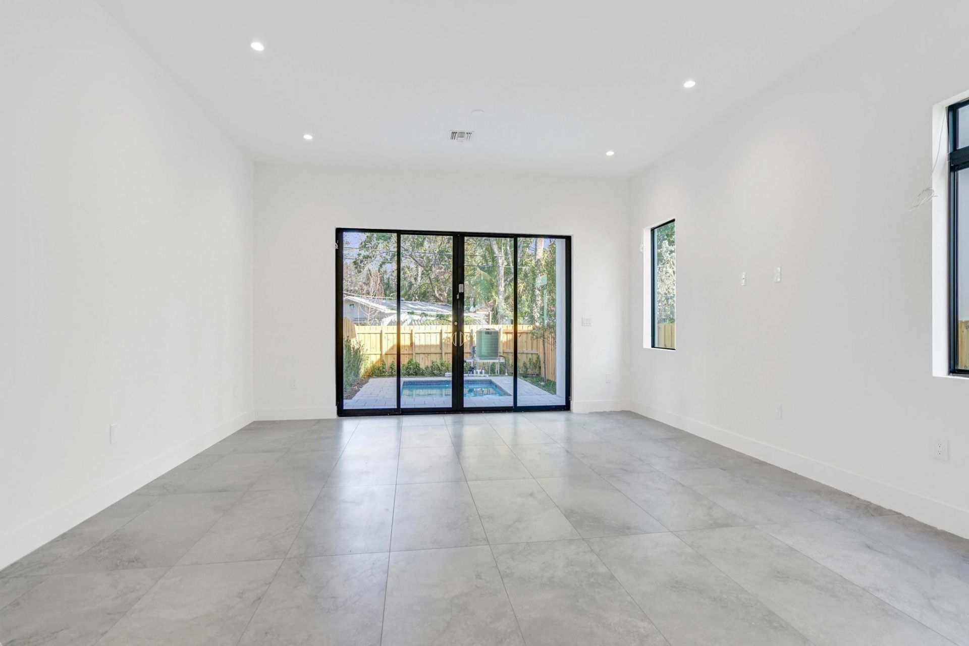 604 SW 7th Avenue, Fort Lauderdale, FL 33315 Photo