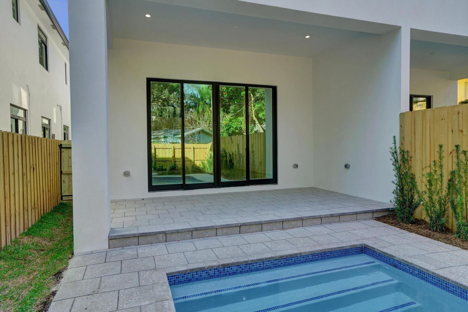 604 SW 7th Avenue, Fort Lauderdale, FL 33315 Photo