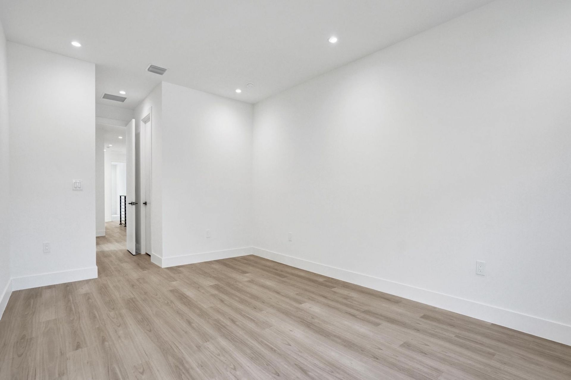 604 SW 7th Avenue, Fort Lauderdale, FL 33315 Photo