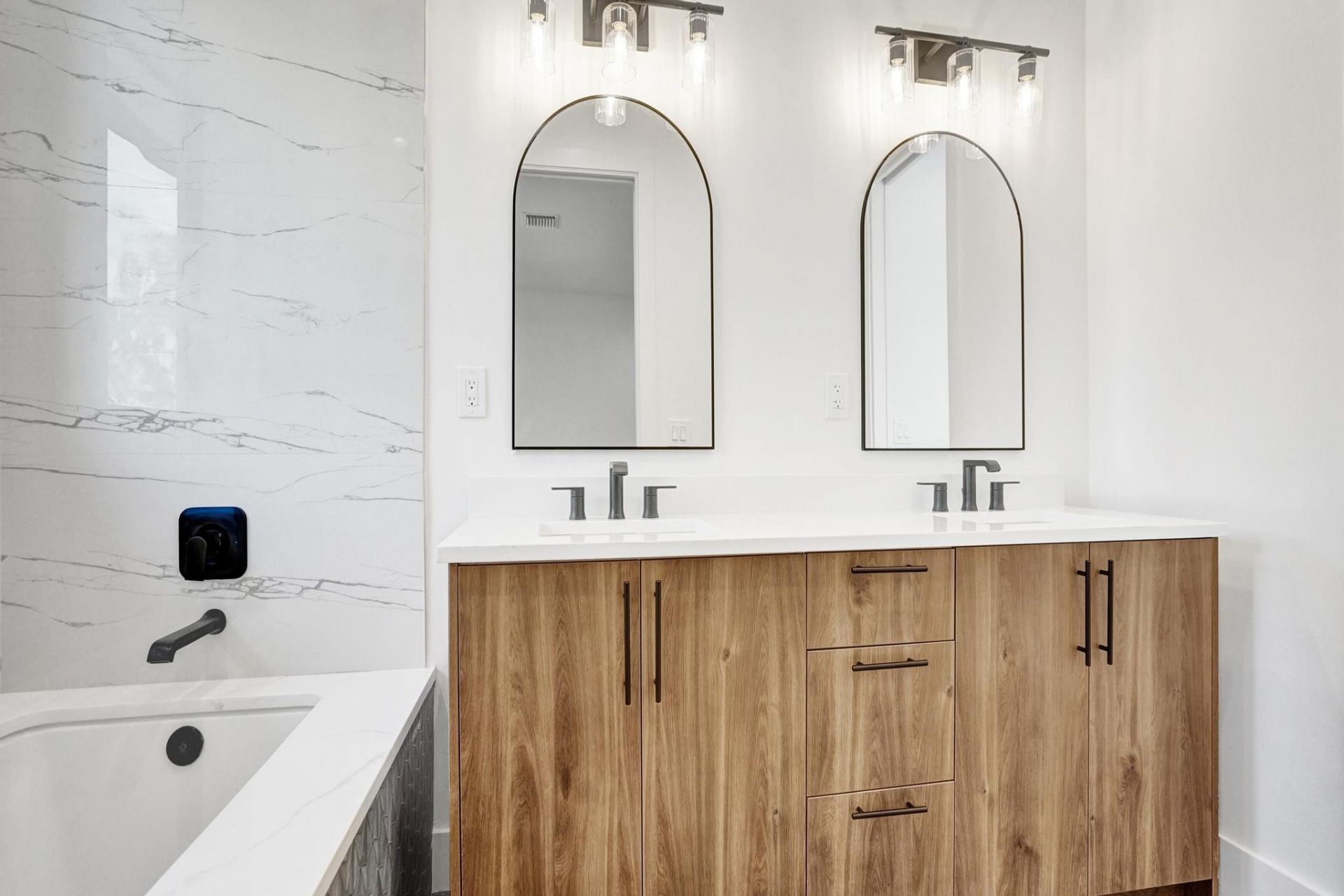 604 SW 7th Avenue, Fort Lauderdale, FL 33315 Photo