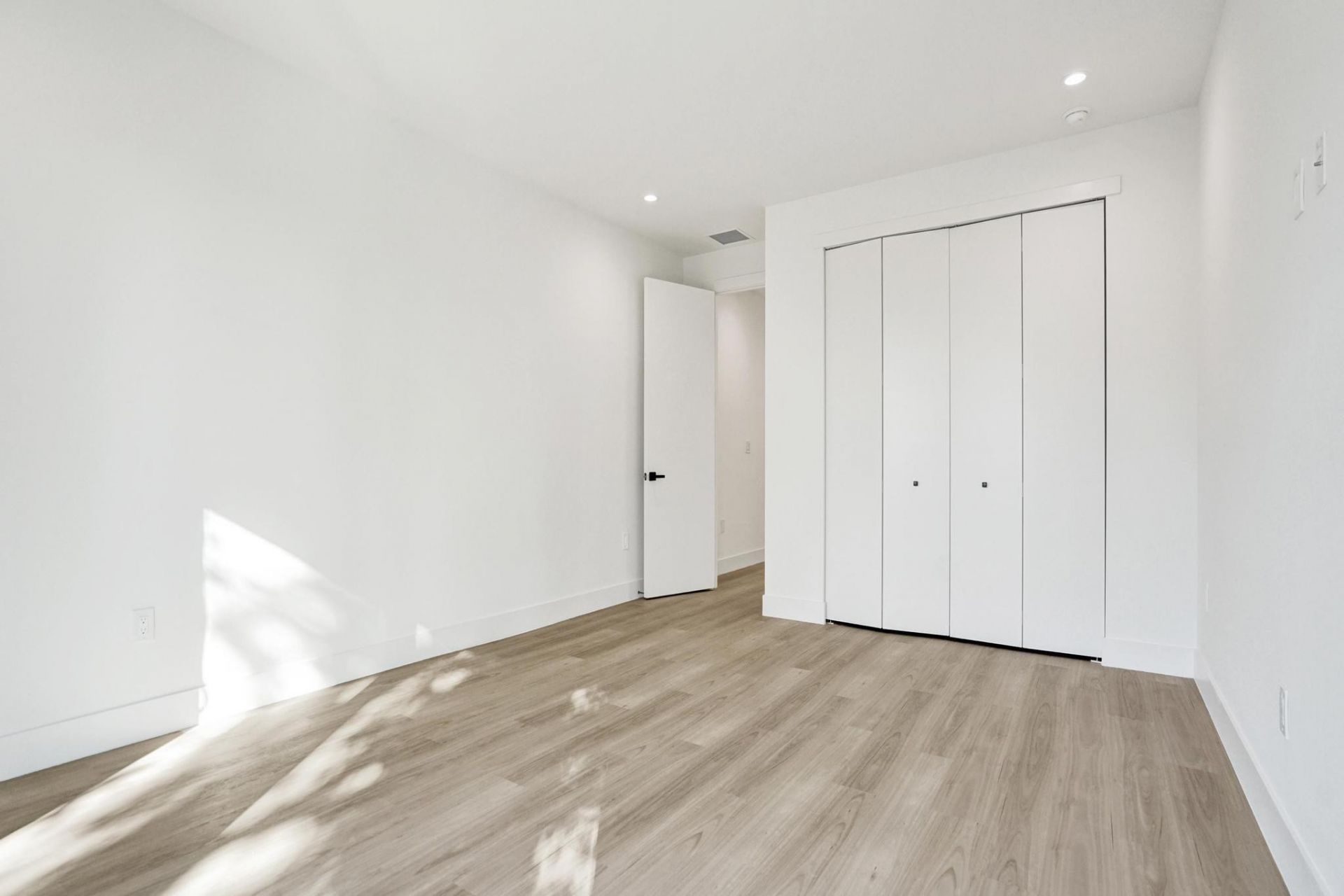 604 SW 7th Avenue, Fort Lauderdale, FL 33315 Photo