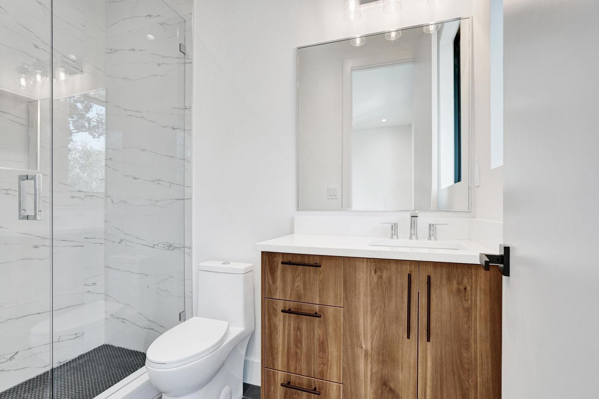 604 SW 7th Avenue, Fort Lauderdale, FL 33315 Photo