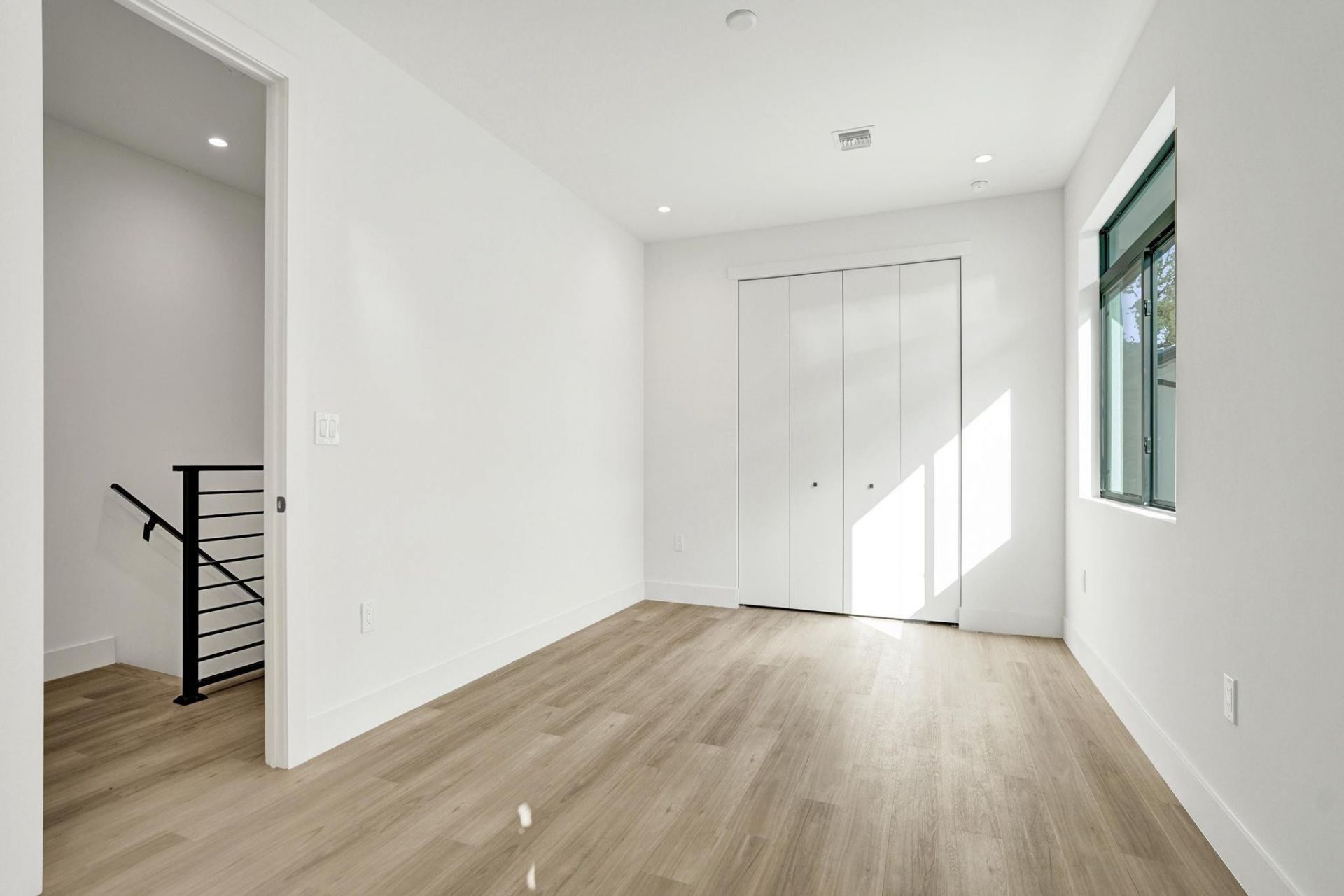 604 SW 7th Avenue, Fort Lauderdale, FL 33315 Photo