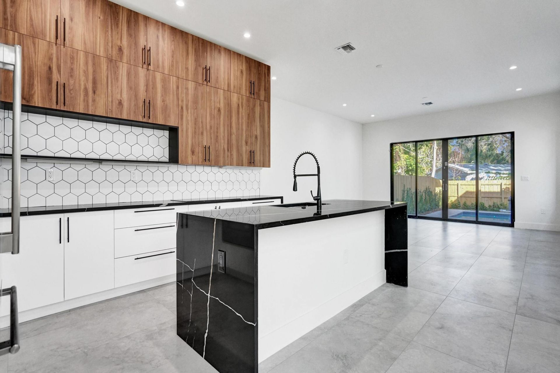 604 SW 7th Avenue, Fort Lauderdale, FL 33315 Photo