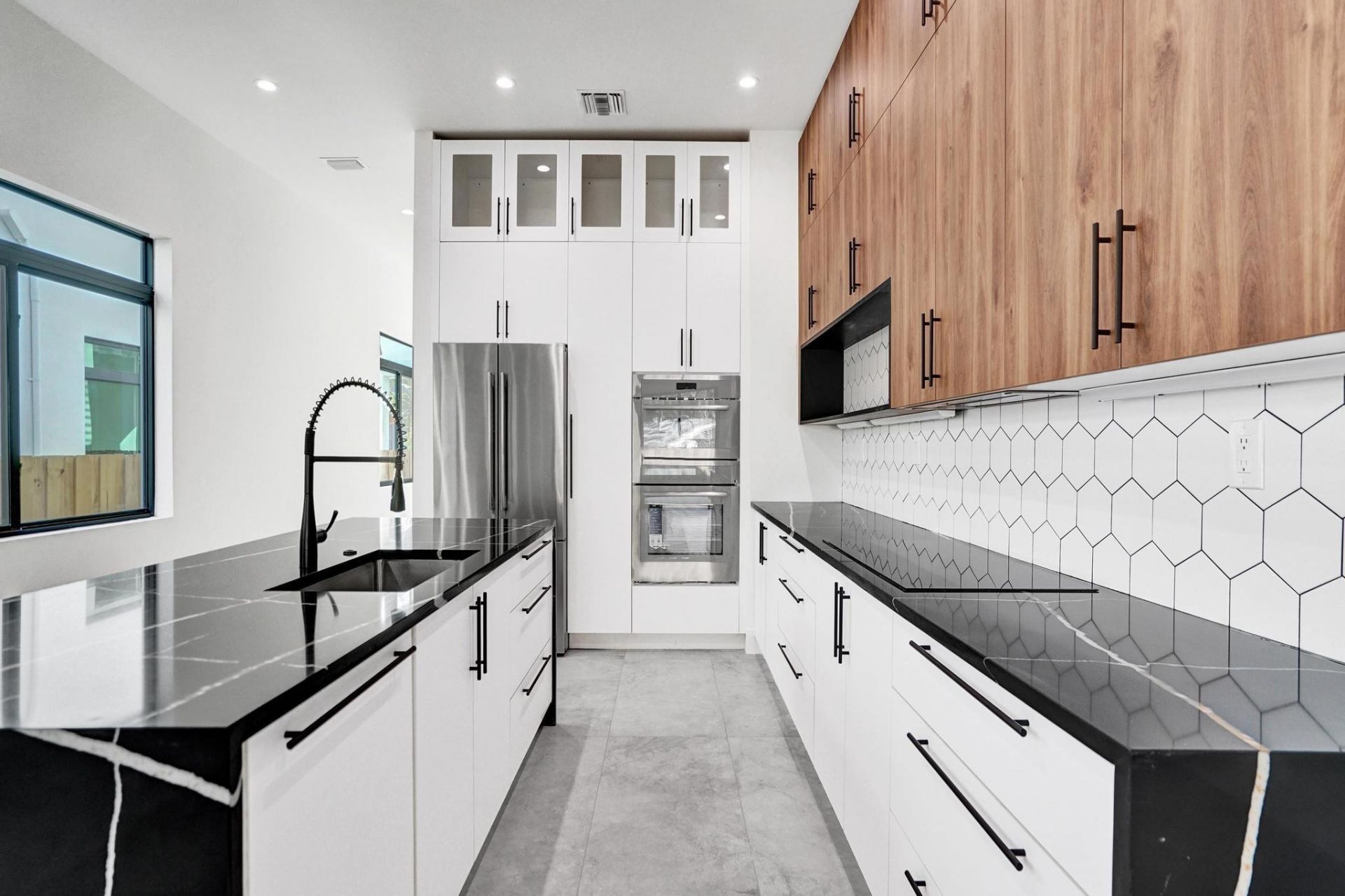 604 SW 7th Avenue, Fort Lauderdale, FL 33315 Photo