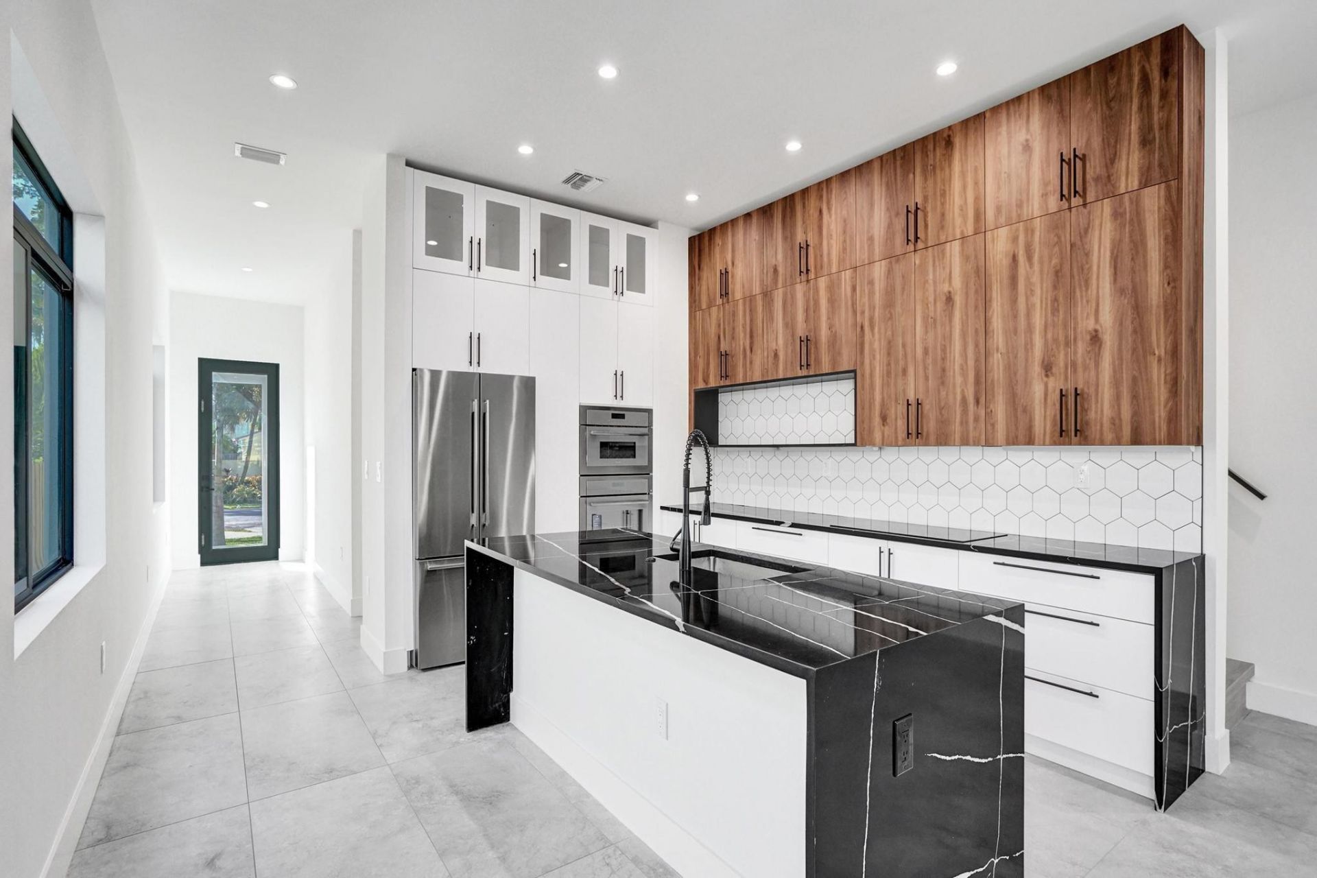 604 SW 7th Avenue, Fort Lauderdale, FL 33315 Photo