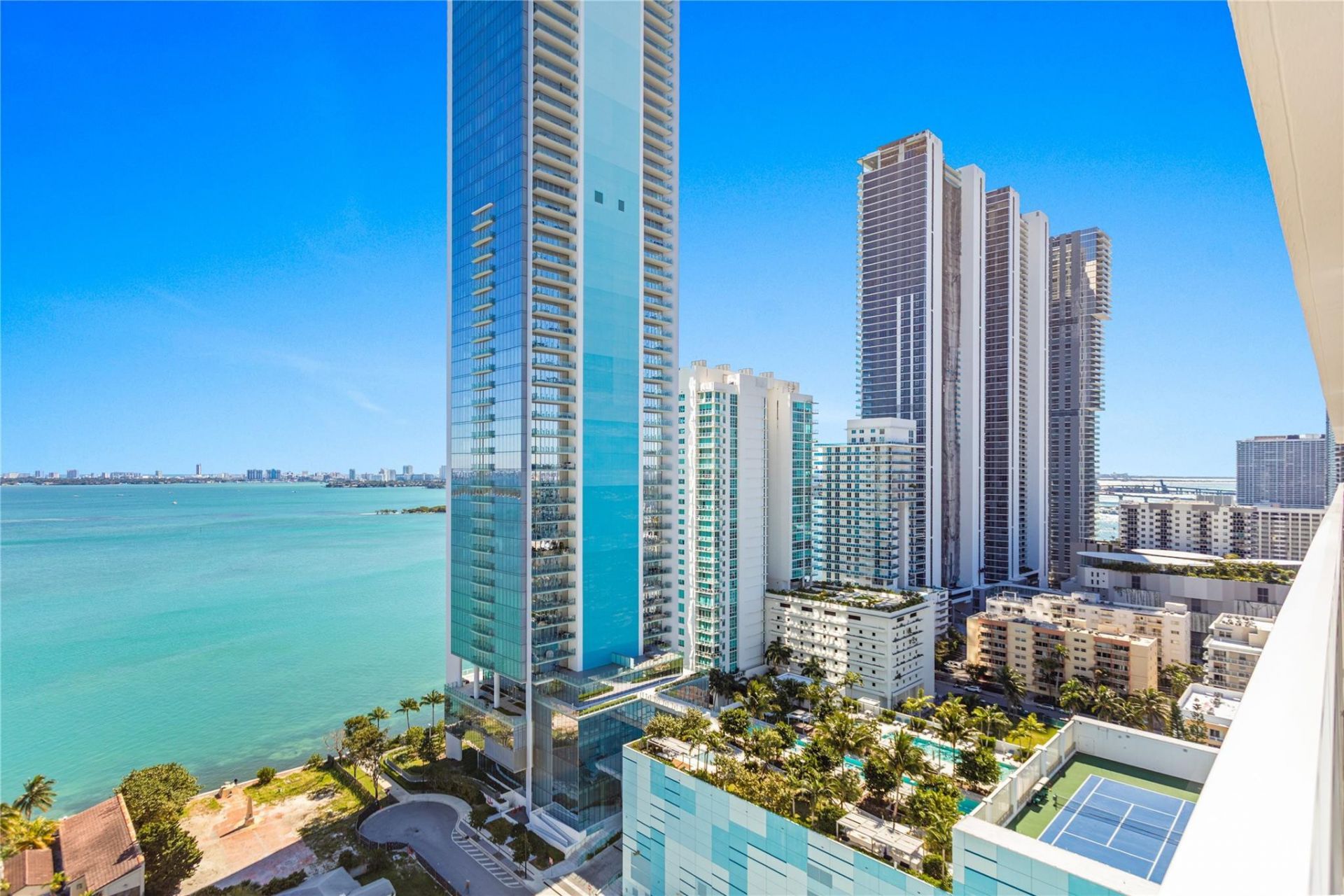 600 NE 27th Street, Unit 2301, Miami, FL 33137 Photo