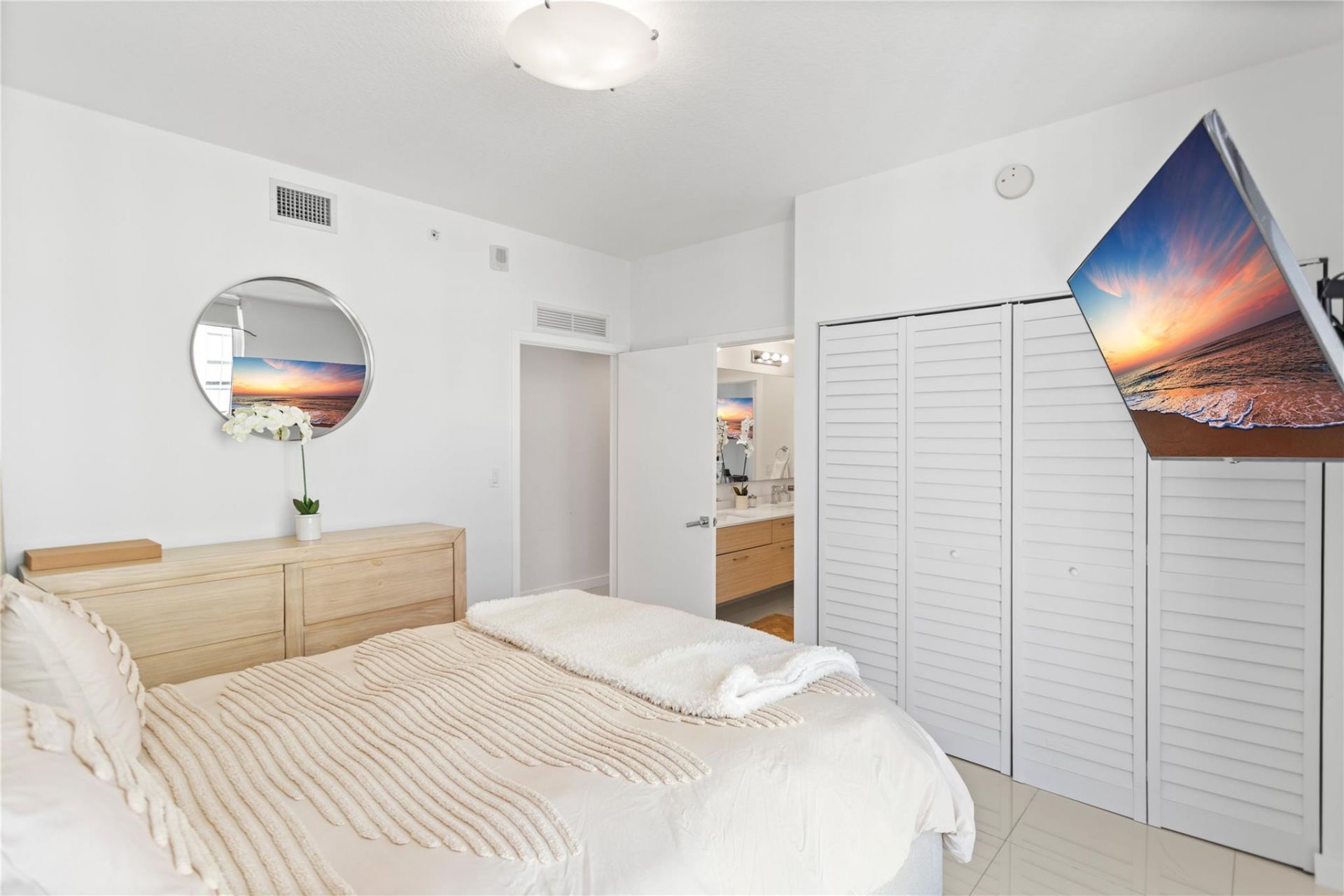 600 NE 27th Street, Unit 2301, Miami, FL 33137 Photo