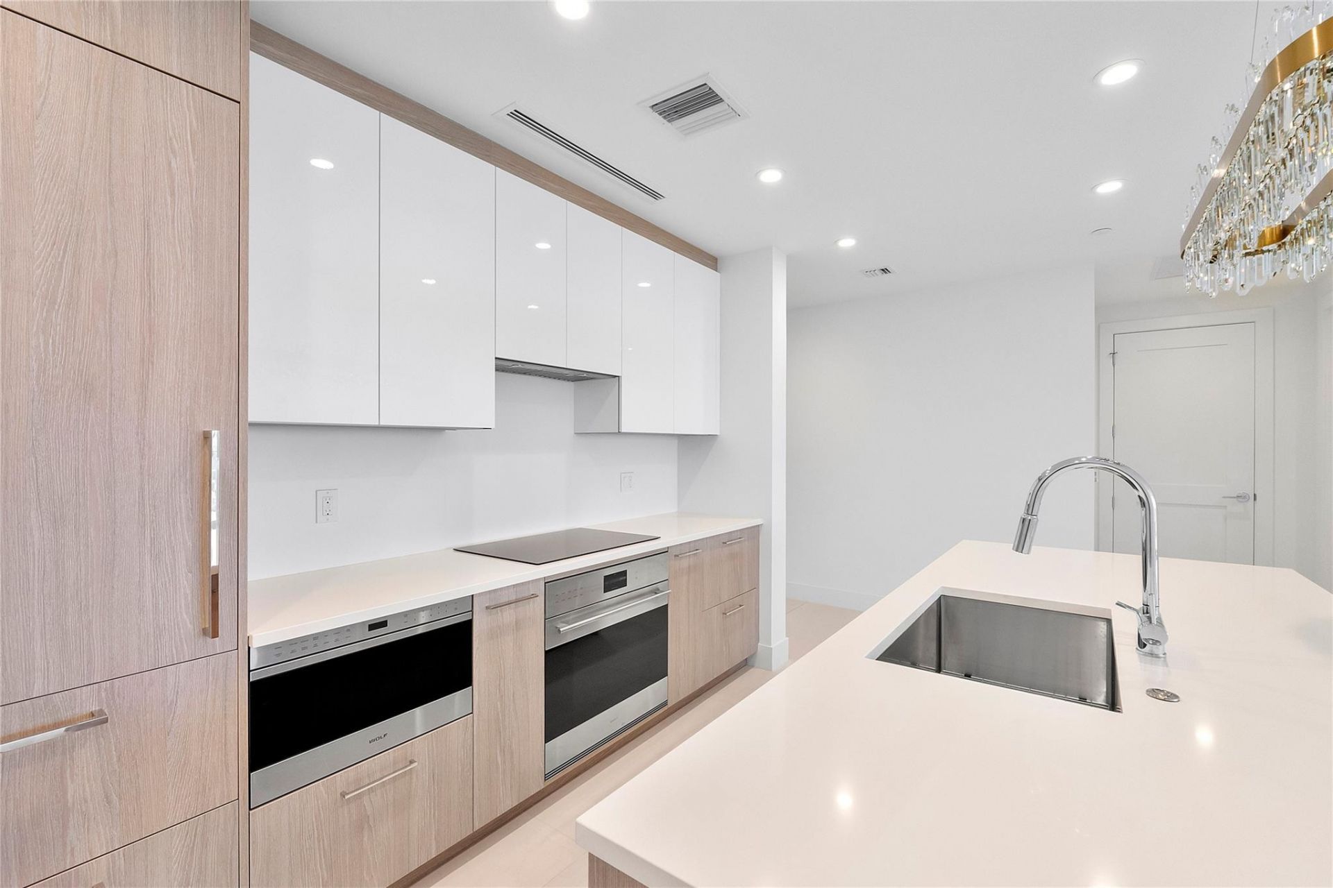 153 N Seabreeze, Unit 1803-S, Fort Lauderdale, FL 33304 Photo