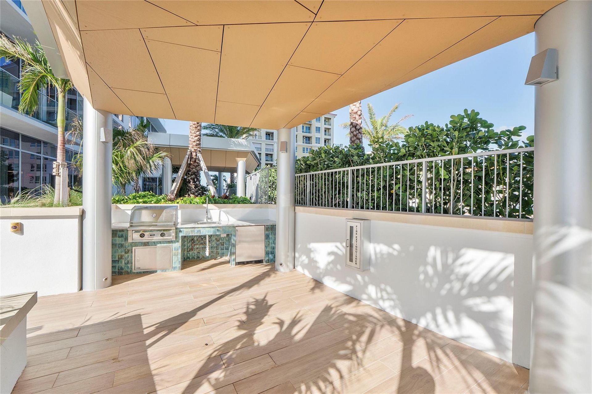 153 N Seabreeze, Unit 1803-S, Fort Lauderdale, FL 33304 Photo