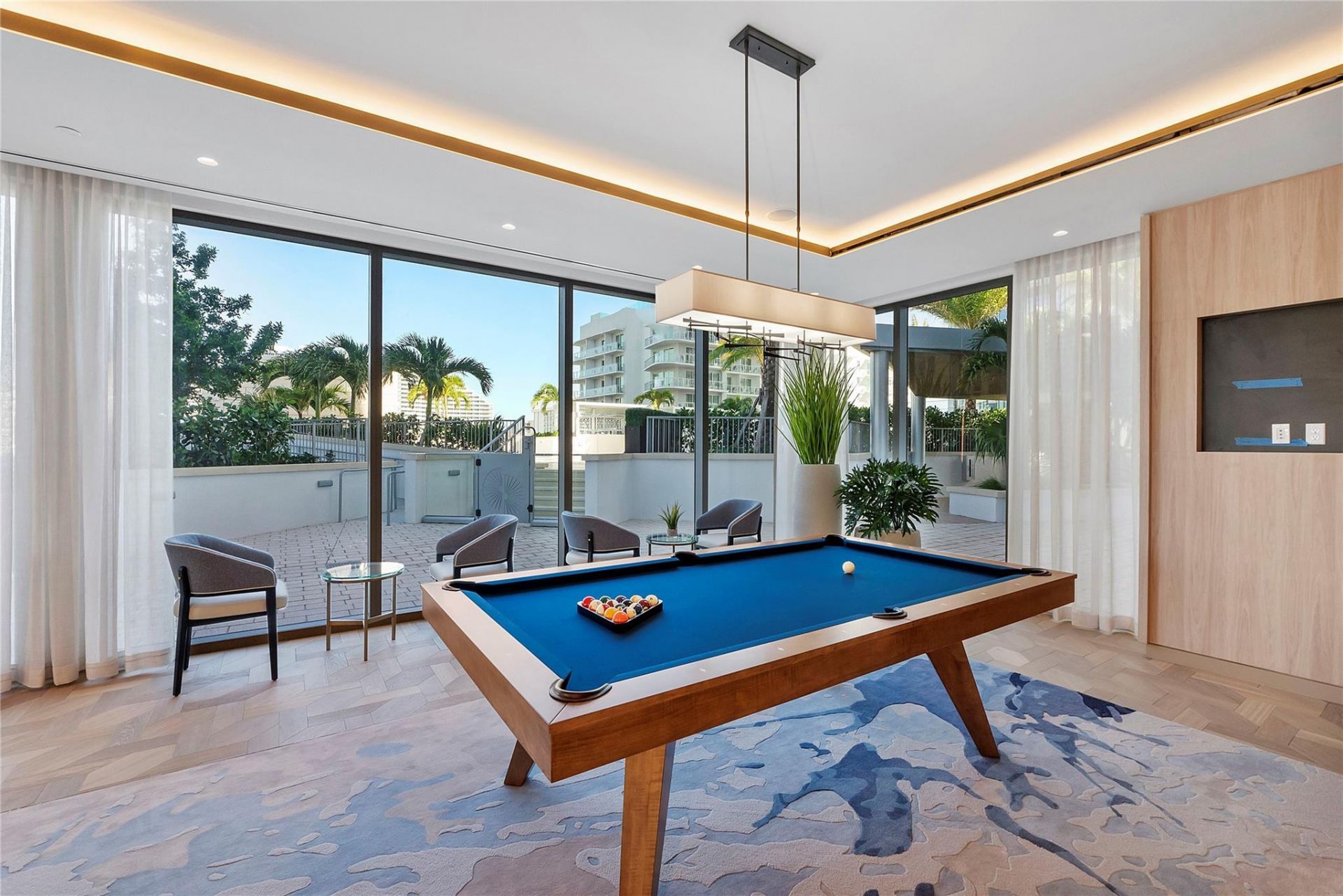 153 N Seabreeze, Unit 1803-S, Fort Lauderdale, FL 33304 Photo