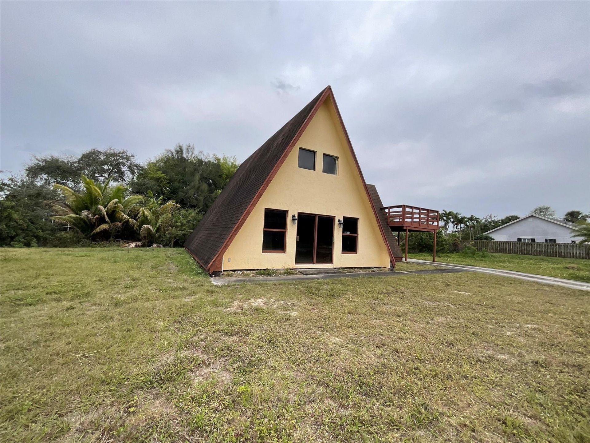 6650 Riggers Road, Lake Worth, FL 33462 Photo