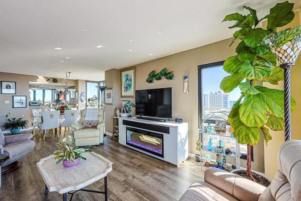 311 69th Ave. N Photo 10