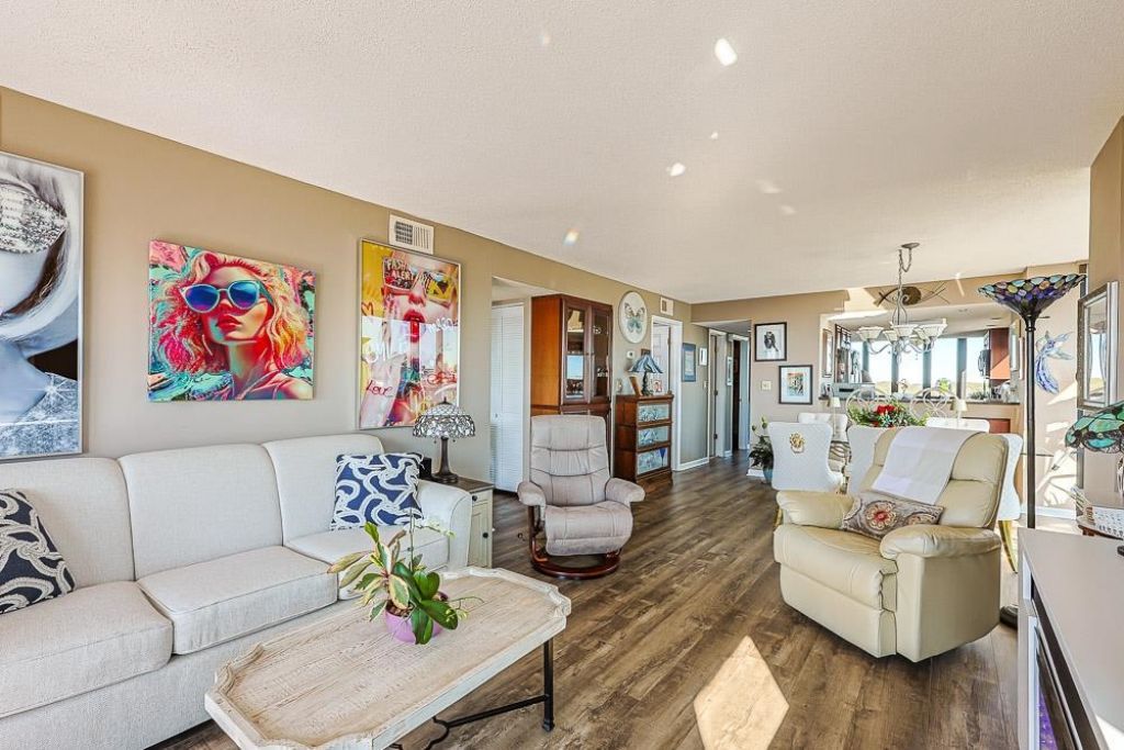 311 69th Ave. N Photo 11