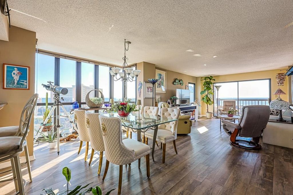 311 69th Ave. N Photo 13