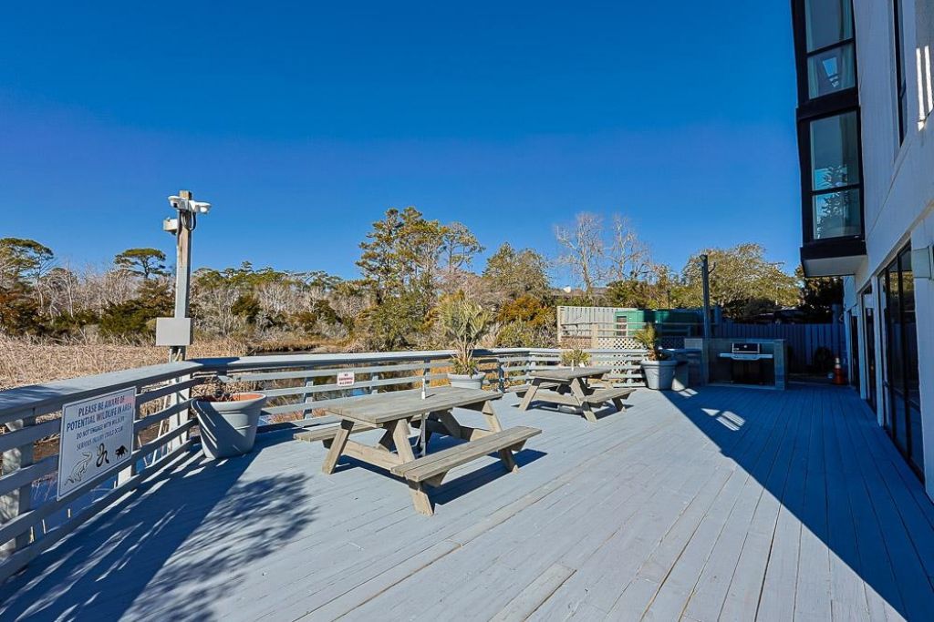 311 69th Ave. N Photo 36