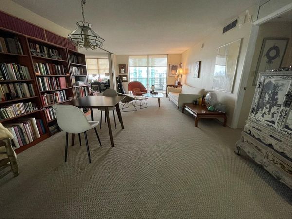 6039 Collins Ave , Unit 1232, Miami Beach, FL 33140