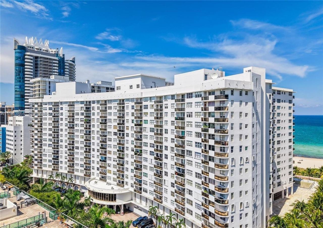6039 Collins Ave, Unit 1232, Miami Beach, FL 33140 Photo