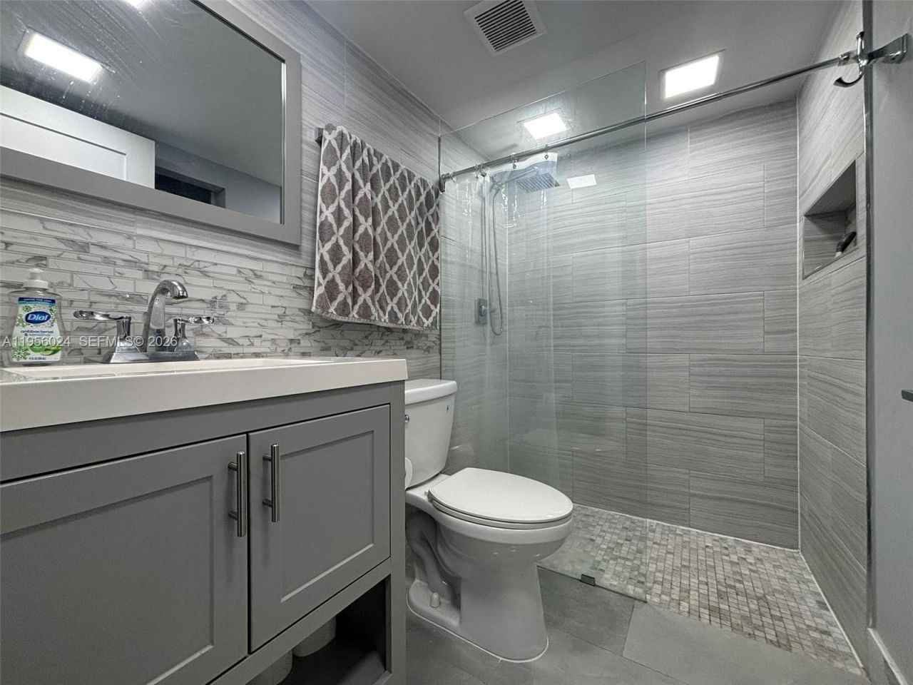 10865 SW 112th Ave, Unit 209, Miami, FL 33176 Photo