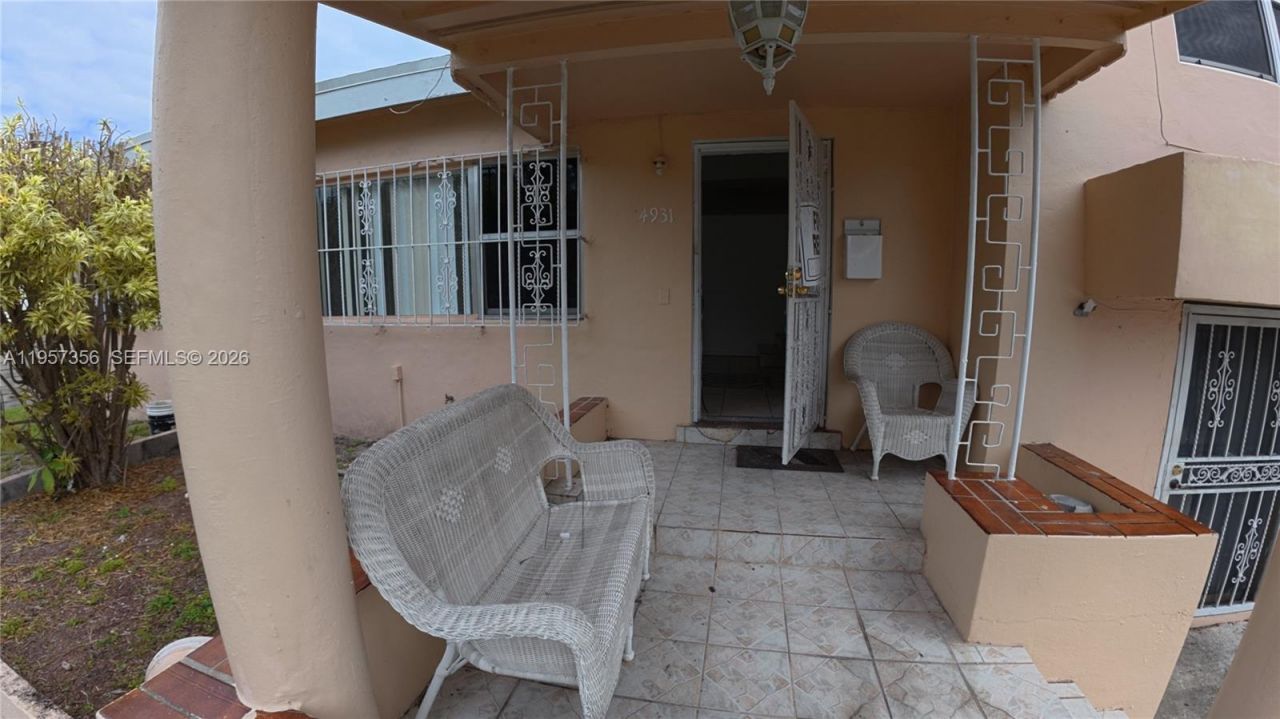 14931 NE 7th Ct , Unit 14931, Miami, FL 33161 Photo