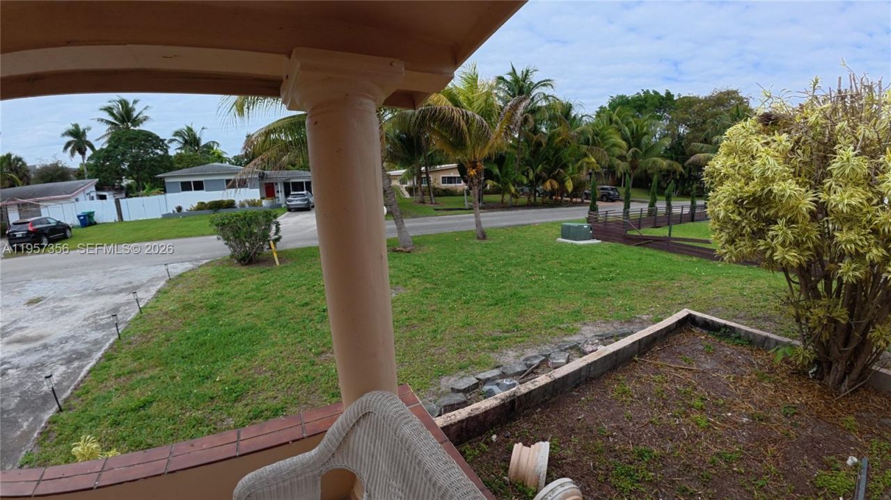 14931 NE 7th Ct , Unit 14931, Miami, FL 33161 Photo