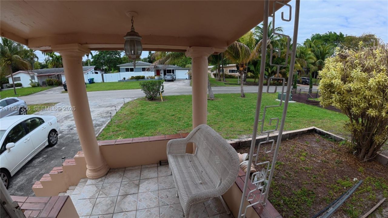 14931 NE 7th Ct , Unit 14931, Miami, FL 33161 Photo