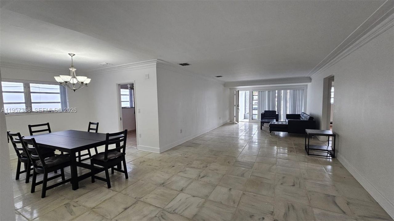 9348/9356 Byron Ave , Surfside, FL 33154 Photo