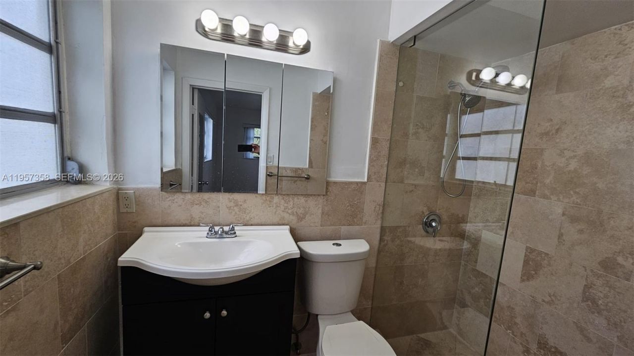 9348/9356 Byron Ave , Surfside, FL 33154 Photo