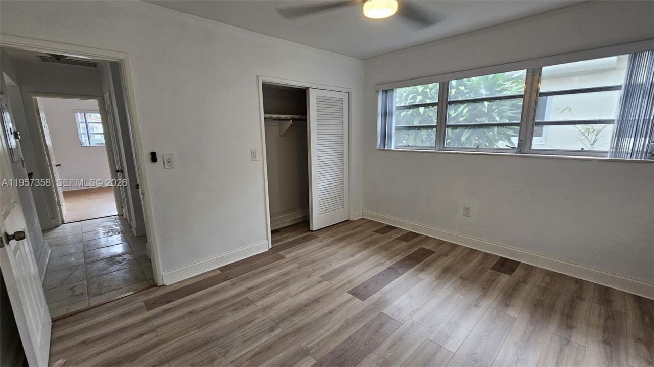 9348/9356 Byron Ave , Surfside, FL 33154 Photo