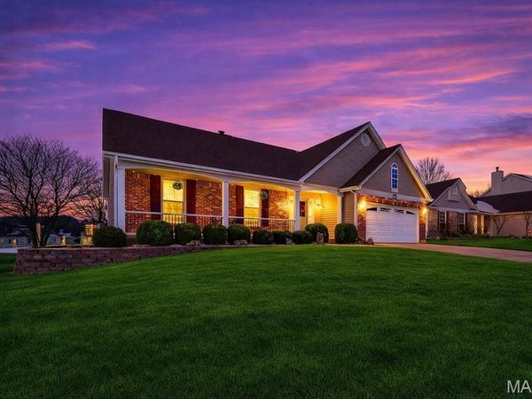 1455 Norwood Hills Drive, O'Fallon, MO 63366