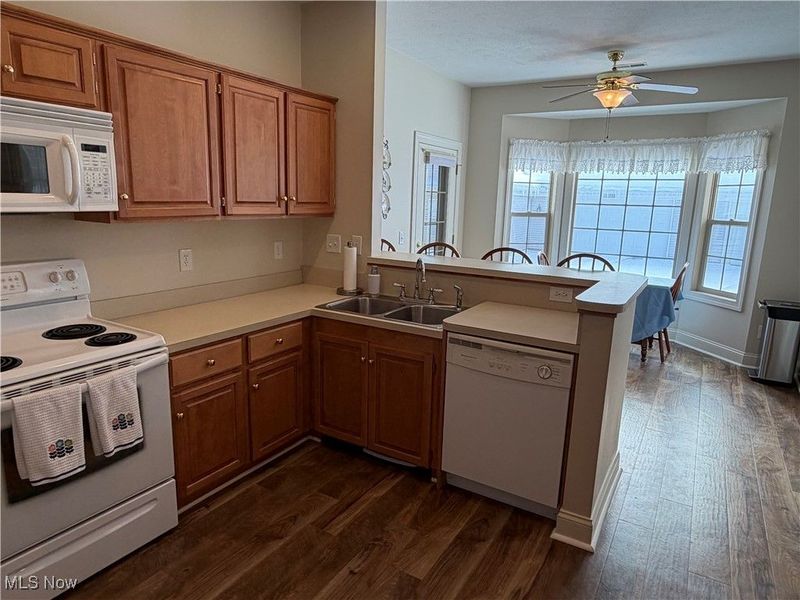 3095 Whitewood Street NW, North Canton, OH 44720 Photo 10