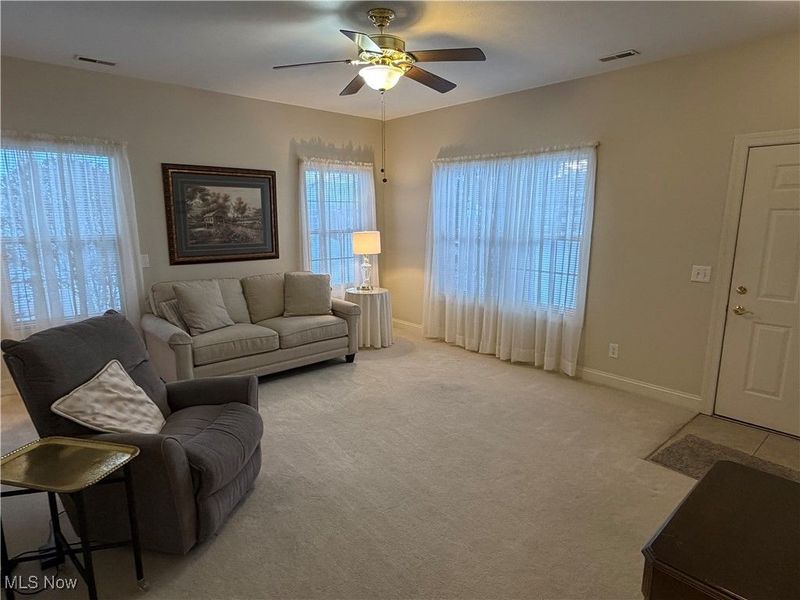 3095 Whitewood Street NW, North Canton, OH 44720 Photo 5