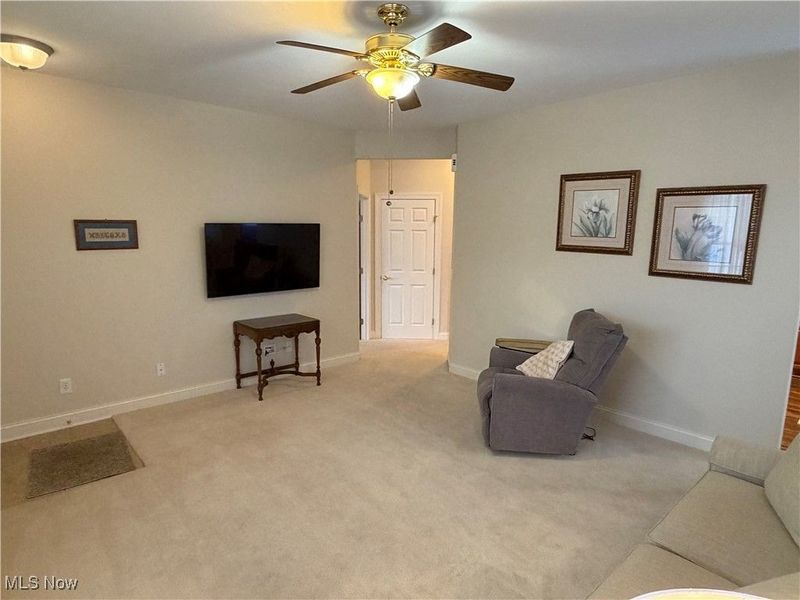 3095 Whitewood Street NW, North Canton, OH 44720 Photo 7