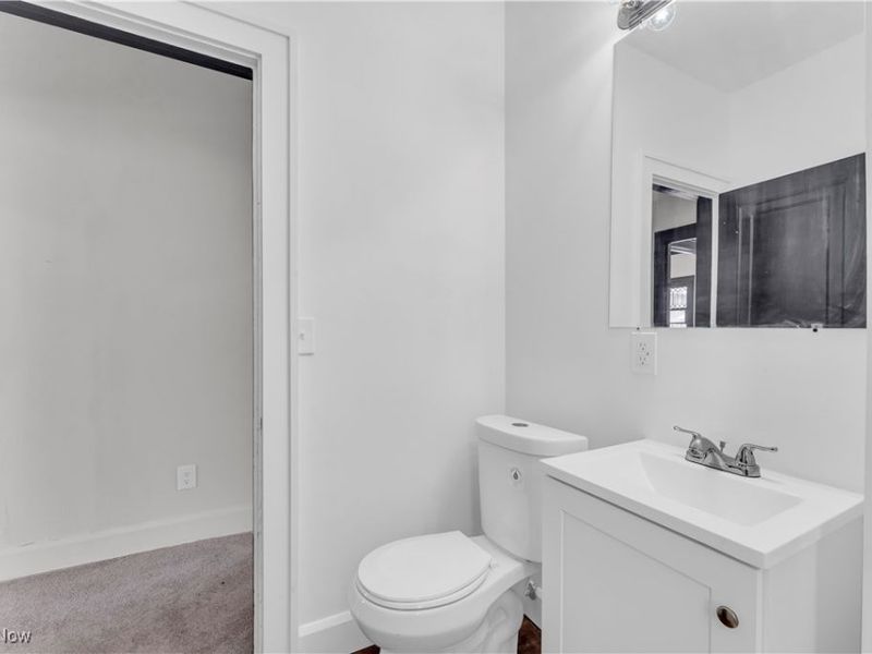 11909 Parkhill Avenue, Cleveland, OH 44120 Photo 13