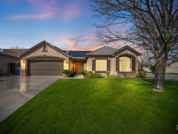 11102 Vista Del Rancho Drive, Bakersfield, CA 93311