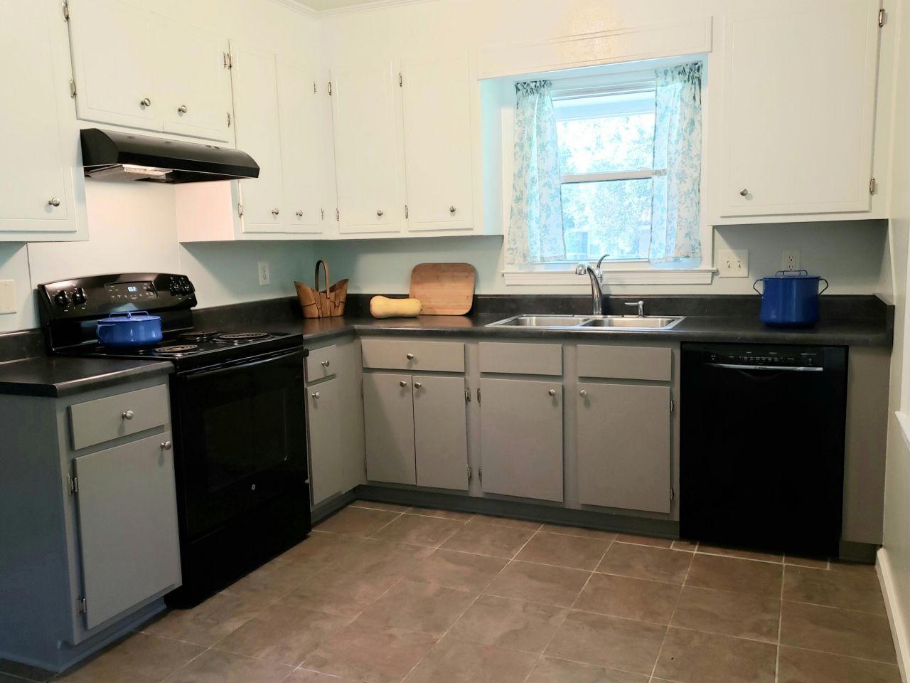 1730 Pinckney Park Drive Photo 7